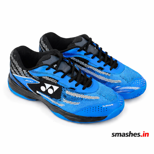 YONEX Men V200i Badminton Shoes (Size UK 10)